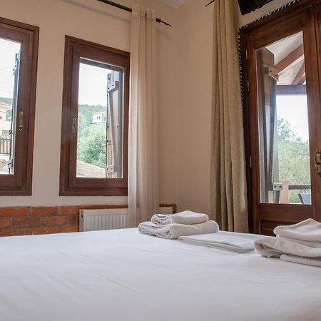 Symmetron Suites Kálamos Dış mekan fotoğraf