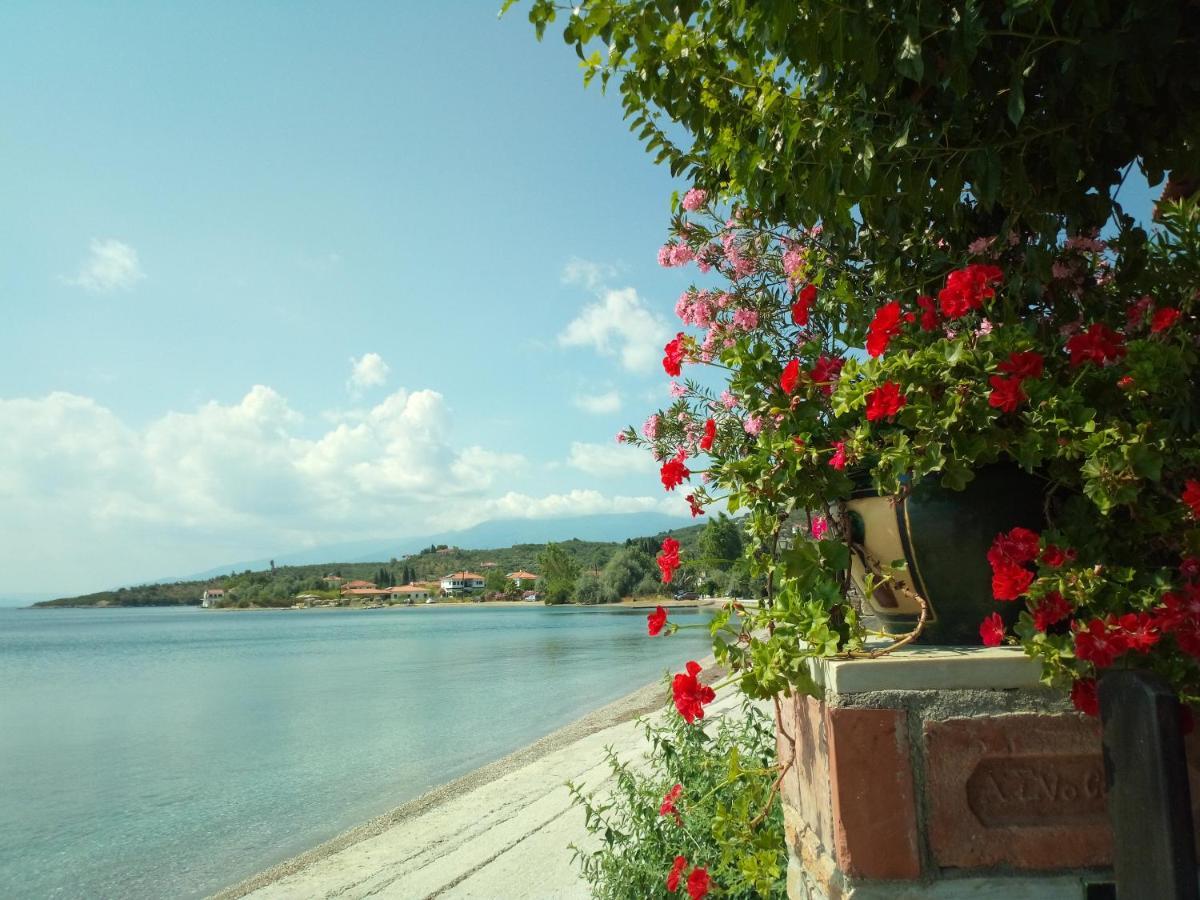 Symmetron Suites Kálamos Dış mekan fotoğraf