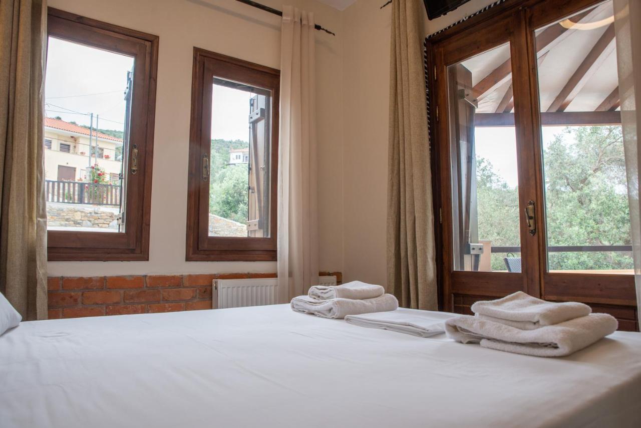 Symmetron Suites Kálamos Dış mekan fotoğraf