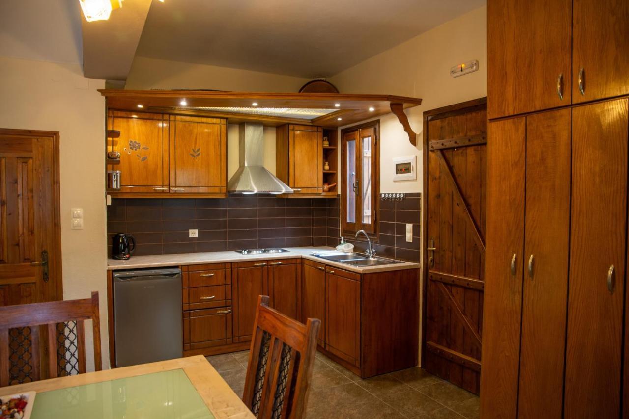 Symmetron Suites Kálamos Dış mekan fotoğraf