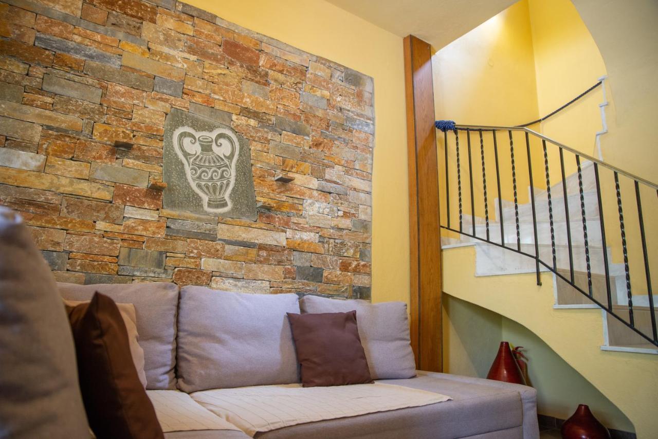 Symmetron Suites Kálamos Dış mekan fotoğraf