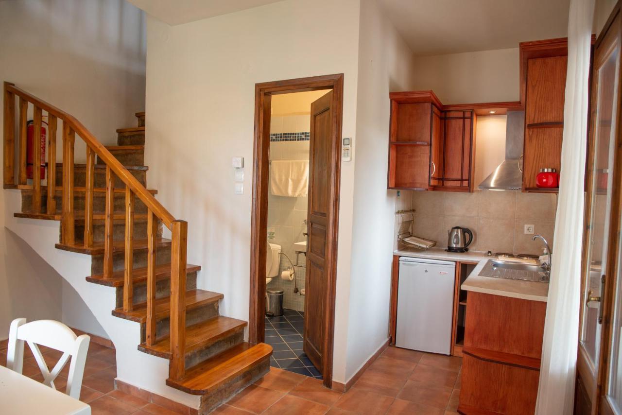 Symmetron Suites Kálamos Dış mekan fotoğraf