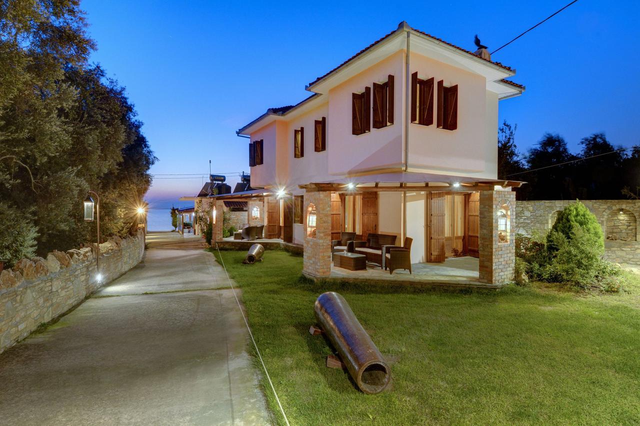 Symmetron Suites Kálamos Dış mekan fotoğraf
